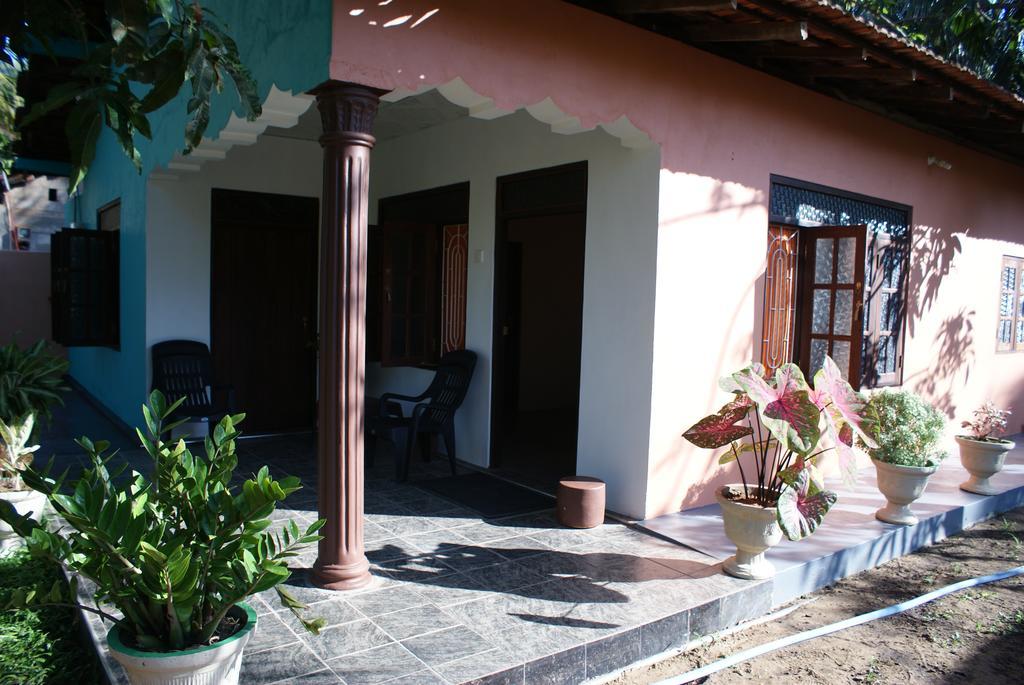 Kalpitiya Guest House Exterior photo