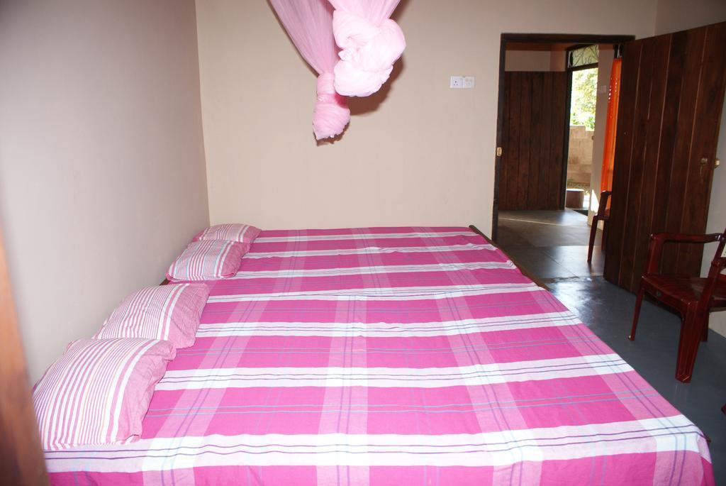 Kalpitiya Guest House Exterior photo